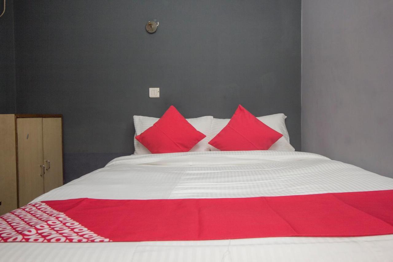 Hotel O Golden Moments Siliguri Εξωτερικό φωτογραφία