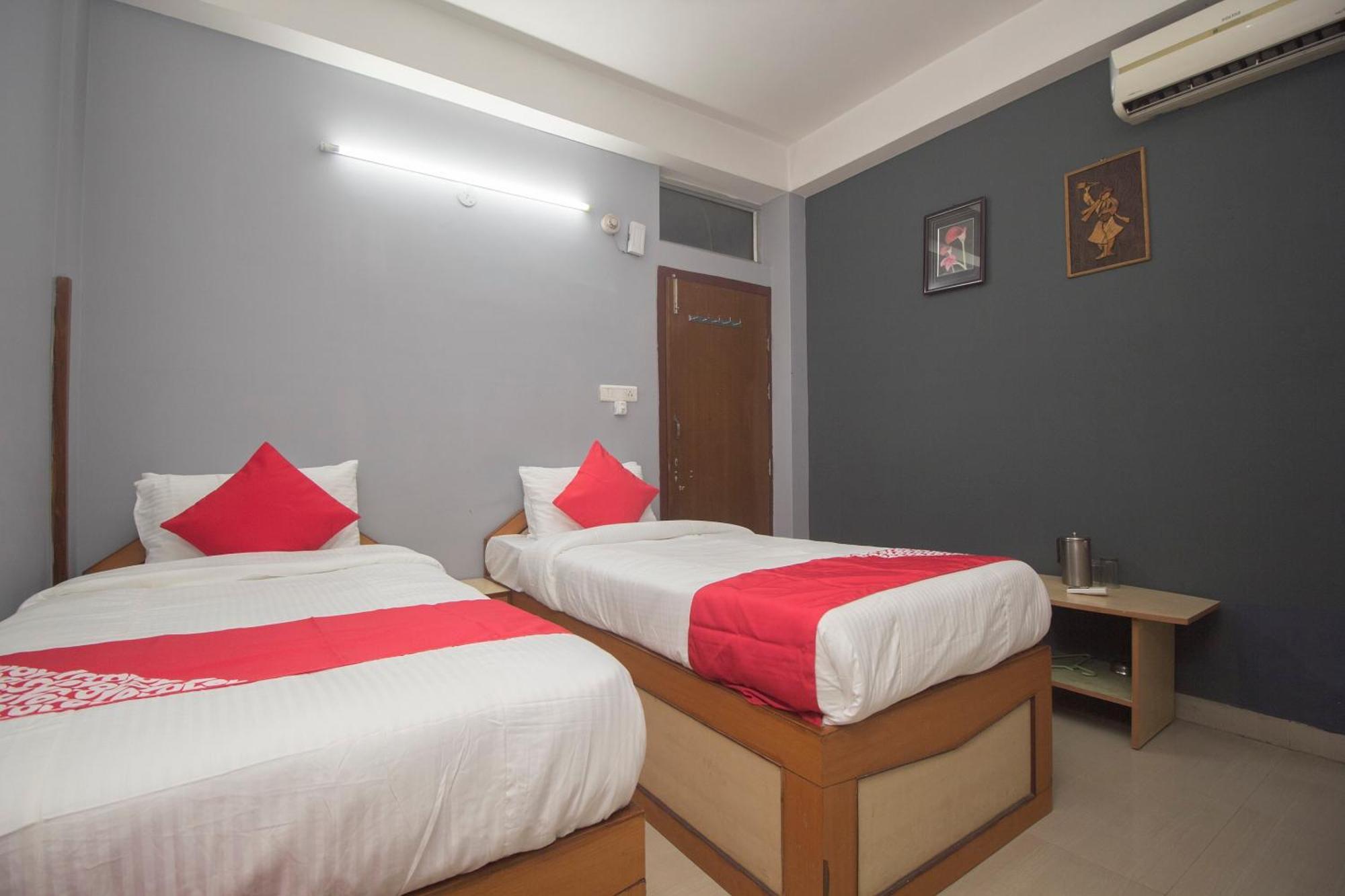 Hotel O Golden Moments Siliguri Εξωτερικό φωτογραφία